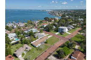 1794 SANTA BARBARA DR, DUNEDIN, FL 34698 - MLS#MFRTB8443907