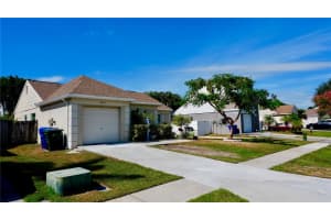 12674 GORDA CIRCLE, LARGO, FL 33773 - MLS#MFRTB8443921