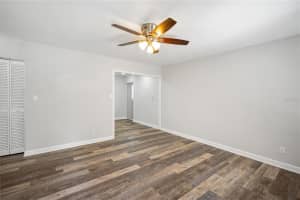 1605 KNOLLWOOD STREET, TAMPA, FL 33604 - MLS#MFRTB8443966