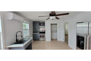 6706 GABRIELLE STREET, TAMPA, FL 33611 - MLS#MFRTB8443989