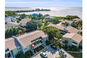 631 WINDRUSH BAY DRIVE, TARPON SPRINGS, FL 34689 - MLS#MFRTB8443999