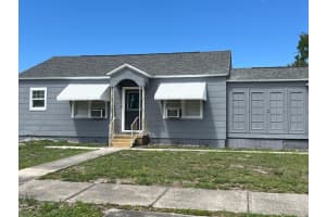 MLS# MFRTB8444017, Tampa, Florida 33609