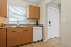 14421 AMERICANA CIRCLE, TAMPA, FL 33613 - MLS#MFRTB8444040