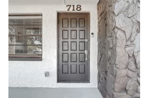 718 BELT COURT, TAMPA, FL 33612 - MLS#MFRTB8444051