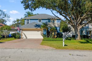 1113 PINE LAKE DRIVE, TAMPA, FL 33612 - MLS#MFRTB8444142