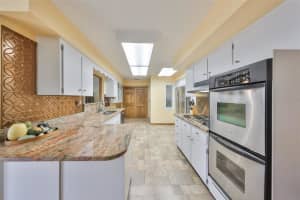 1818 DANBURY DRIVE, SUN CITY CENTER, FL 33573 - MLS#MFRTB8444166