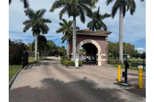 10263 GANDY BOULEVARD, ST PETERSBURG, FL 33702 - MLS#MFRTB8444213