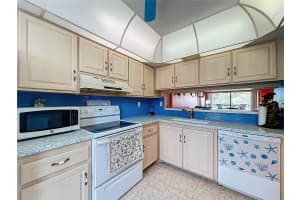 6269 PALMA DEL MAR BOULEVARD, ST PETERSBURG, FL 33715 - MLS#MFRTB8444238