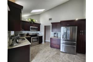 34386 WHISPERING OAKS BOULEVARD, DADE CITY, FL 33523 - MLS#MFRTB8444253