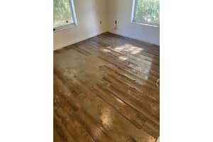 2665 Myrtle Ave Mims, FL 32754 - Off Market