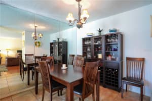 3281 38TH WAY, ST PETERSBURG, FL 33711 - MLS#MFRTB8444273