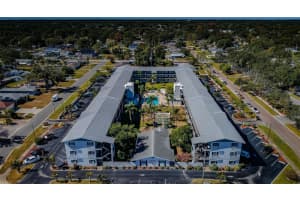 4050 4TH STREET, ST PETERSBURG, FL 33703 - MLS#MFRTB8444313