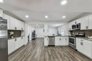 7918 ENDIVE AVENUE, TAMPA, FL 33619 - MLS#MFRTB8444334