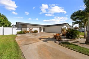 13829 KIMBERLY DRIVE, LARGO, FL 33774 - MLS#MFRTB8444366