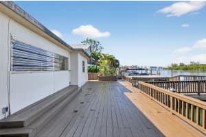 566 182ND AVENUE, REDINGTON SHORES, FL 33708 - MLS#MFRTB8444470