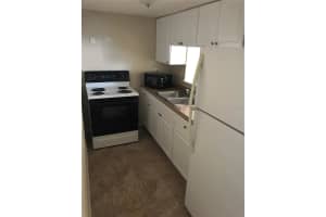 7101 BANK DRIVE, TAMPA, FL 33617 - MLS#MFRTB8444504