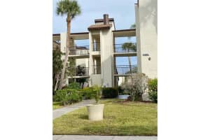 2209 BELLEAIR ROAD, CLEARWATER, FL 33764 Sold 12/10/25