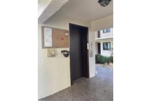 2209 BELLEAIR ROAD, CLEARWATER, FL 33764 Sold 12/10/25