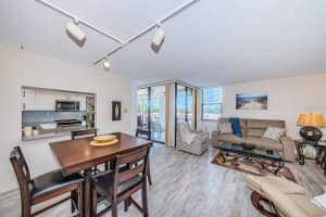 6145 SUN BOULEVARD, ST PETERSBURG, FL 33715 - MLS#MFRTB8444541