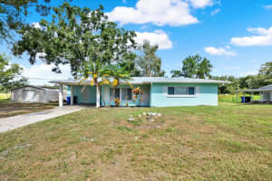 910 LINWOOD TERRACE, LUTZ, FL 33549 - MLS#MFRTB8444675