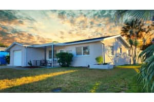 9709 Lakeside Ln, PORT RICHEY
