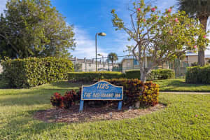 1125 PINELLAS BAYWAY S #201A, ST PETERSBURG, FL 33715 - MLS#MFRTB8444752