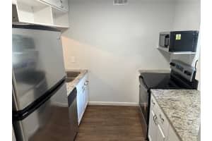 10453 CARROLLBROOK CIRCLE, TAMPA, FL 33618 - MLS#MFRTB8444761