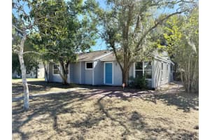 5001 Whiteway Drive, TAMPA 5001 Whiteway Drive, TAMPA