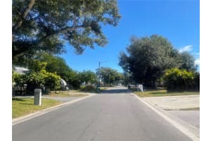 3950 45TH AVENUE, ST PETERSBURG, FL 33714 - MLS#MFRTB8444769