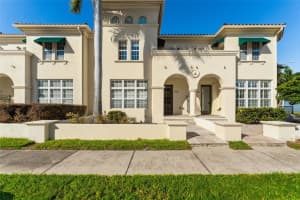 2555 PLATT STREET, TAMPA, FL 33609 - MLS#MFRTB8444819