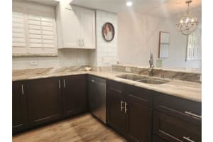 802 HIDDEN HARBOUR DRIVE, INDIAN ROCKS BEACH, FL 33785 - MLS#MFRTB8444822