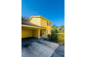 7604 LA MESITA COURT, TAMPA, FL 33615 - MLS#MFRTB8444886