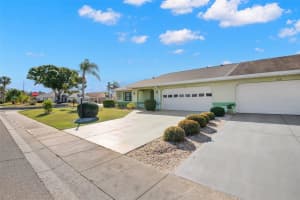 302 LINGER LANE, SUN CITY CENTER, FL 33573 Sold 12/09/25