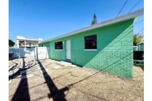 151 148TH AVENUE, MADEIRA BEACH, FL 33708 - MLS#MFRTB8444932