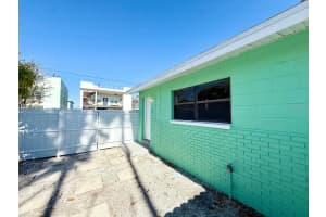 151 148TH AVENUE, MADEIRA BEACH, FL 33708 - MLS#MFRTB8444942