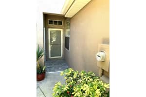 11106 WINDSOR PLACE CIRCLE, TAMPA, FL 33626 - MLS#MFRTB8445119