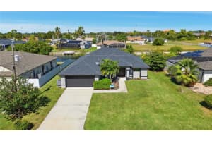 1507 Ne 2nd St, CAPE CORAL