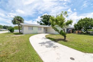 7102 HOLLYBAY ROAD, NEW PORT RICHEY, FL 34653 Sold 12/04/25