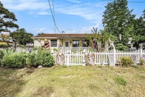 10124 ELLEN AVENUE, TAMPA, FL 33610 - MLS#MFRTB8445417