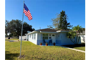 700 74TH AVENUE, ST PETERSBURG, FL 33702 - MLS#MFRTB8445418