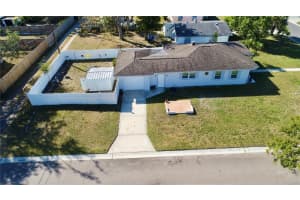 700 74TH AVENUE, ST PETERSBURG, FL 33702 - MLS#MFRTB8445418