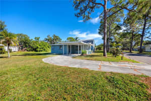 647 GARLAND STREET, ST PETERSBURG, FL 33703 - MLS#MFRTB8445431