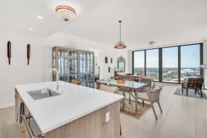 301 1ST STREET, ST PETERSBURG, FL 33701 - MLS#MFRTB8445479