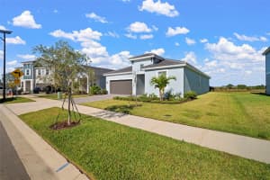 10368 Fieldstone Myrtle Way San Antonio, FL 33576 - Off Market