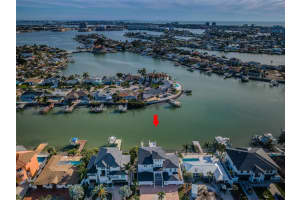 7942 3RD AVENUE, ST PETERSBURG, FL 33707 - MLS#MFRTB8445534