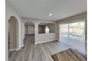 MLS# MFRTB8445550, Apopka, Florida 32712