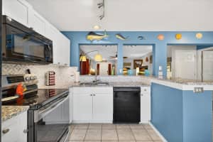 8459 HAWBUCK STREET, TRINITY, FL 34655 - MLS#MFRTB8445645