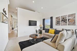 908 ANDALUSIA LOOP, DAVENPORT, FL 33837 - MLS#MFRTB8445683