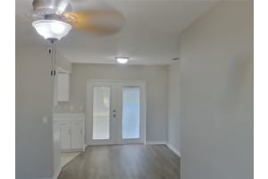 MLS# MFRTB8445724, Sarasota, Florida 34241