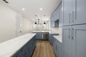 1513 KNOLLWOOD STREET, TAMPA, FL 33610 - MLS#MFRTB8445730